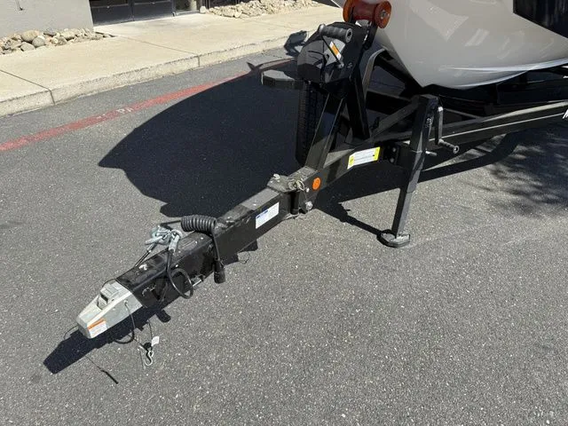 Slide: The Image of MasterCraft XT24 2025 - 12