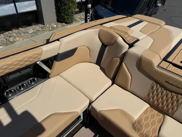 Slide: The Image of MasterCraft XT24 2025 - 26