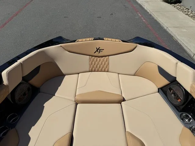 Slide: The Image of MasterCraft XT24 2025 - 35