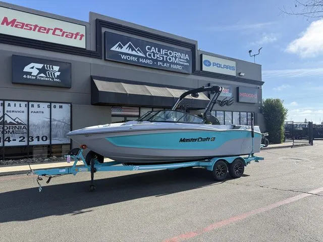 The Image of MasterCraft XT23 2026 - 1