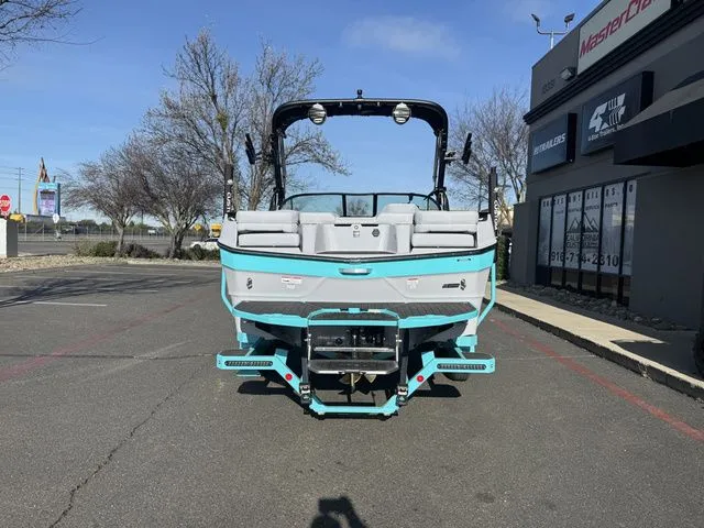 Slide: The Image of MasterCraft XT23 2026 - 6