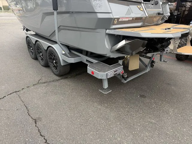 Slide: The Image of MasterCraft X24 2026 - 12