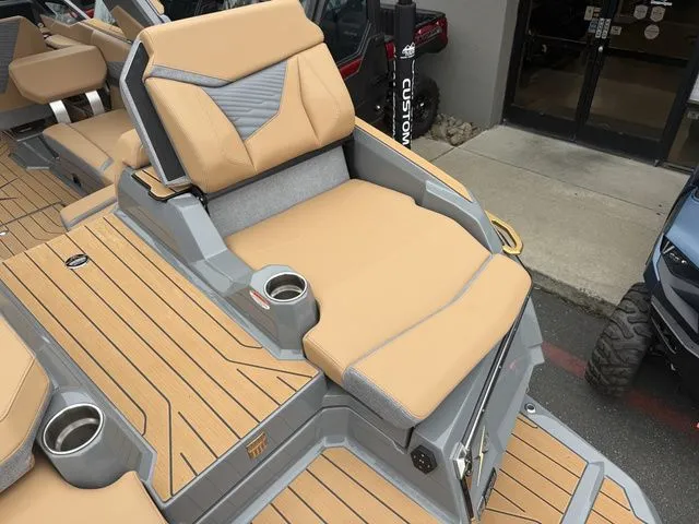 Slide: The Image of MasterCraft X24 2026 - 17