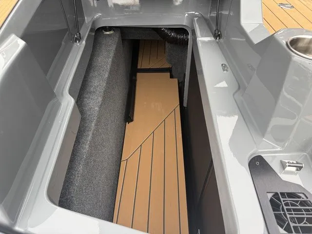 Slide: The Image of MasterCraft X24 2026 - 23