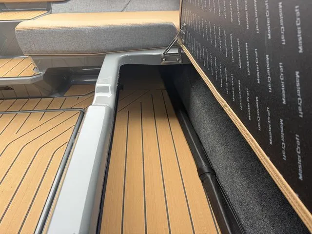 Slide: The Image of MasterCraft X24 2026 - 50