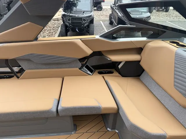 Slide: The Image of MasterCraft X24 2026 - 51