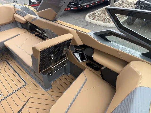 Slide: The Image of MasterCraft X24 2026 - 53