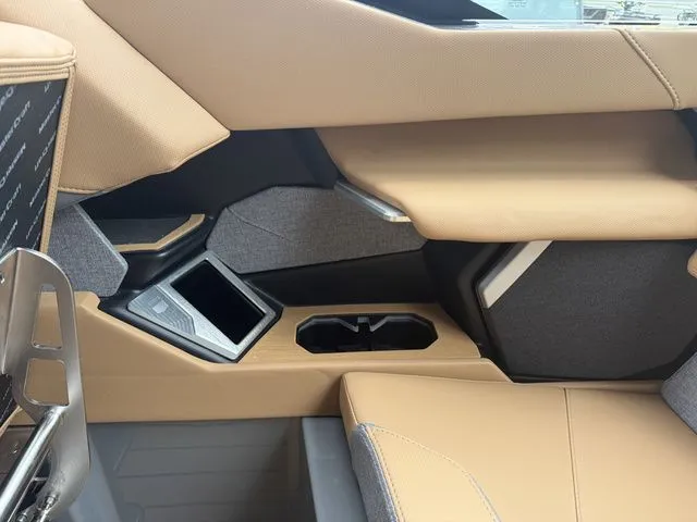 Slide: The Image of MasterCraft X24 2026 - 54