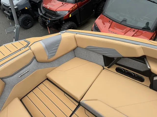 Slide: The Image of MasterCraft X24 2026 - 67