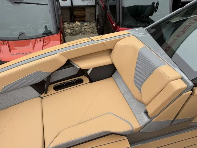 Slide: The Image of MasterCraft X24 2026 - 68