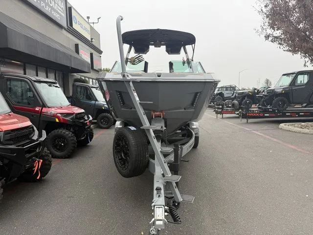 Slide: The Image of MasterCraft X24 2026 - 7