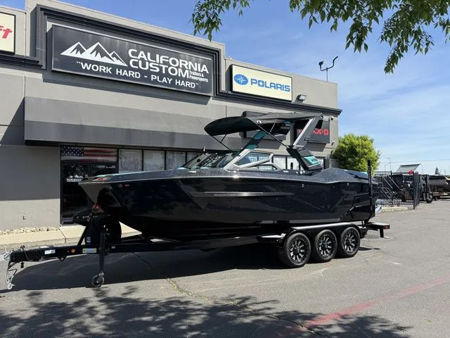 The Image of MasterCraft X24 2026 - 1