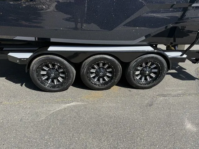 Slide: The Image of MasterCraft X24 2026 - 10