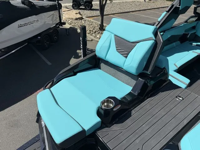 Slide: The Image of MasterCraft X24 2026 - 21