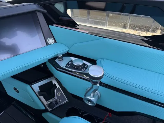 Slide: The Image of MasterCraft X24 2026 - 31