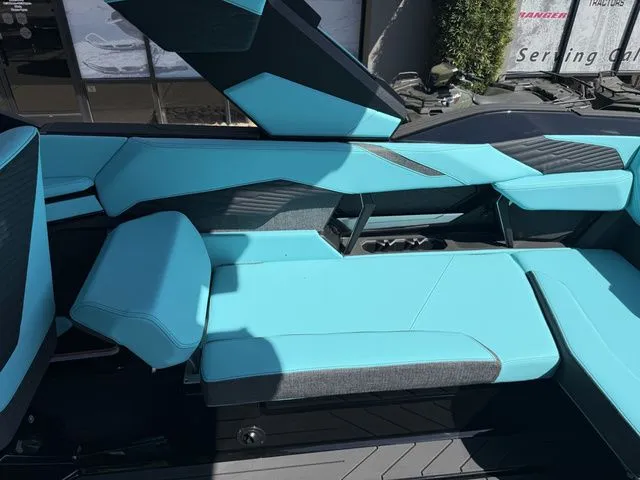 Slide: The Image of MasterCraft X24 2026 - 36