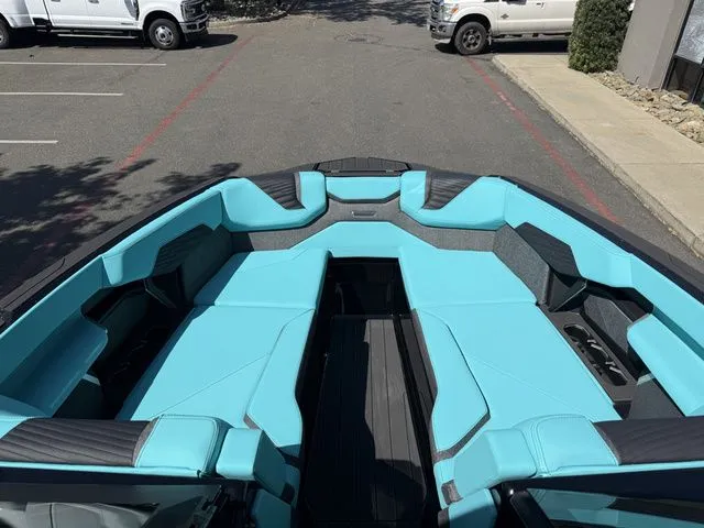 Slide: The Image of MasterCraft X24 2026 - 50