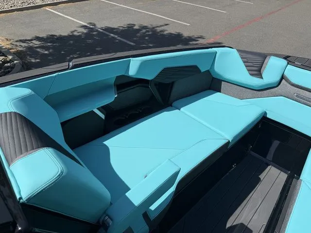 Slide: The Image of MasterCraft X24 2026 - 52