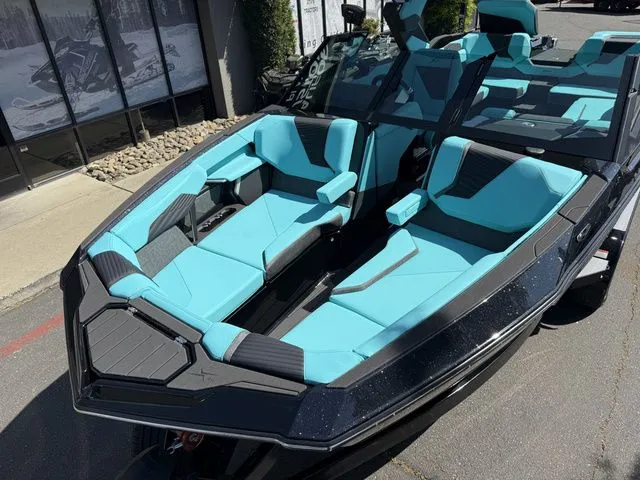 Slide: The Image of MasterCraft X24 2026 - 71