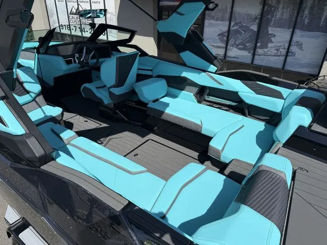 Slide: The Image of MasterCraft X24 2026 - 73