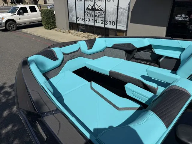 Slide: The Image of MasterCraft X24 2026 - 77