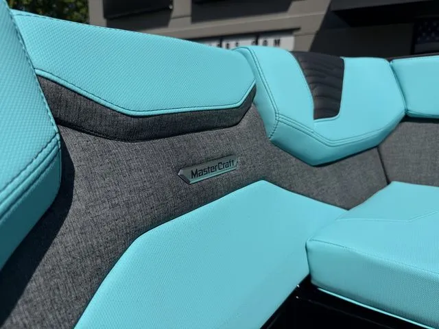 Slide: The Image of MasterCraft X24 2026 - 78