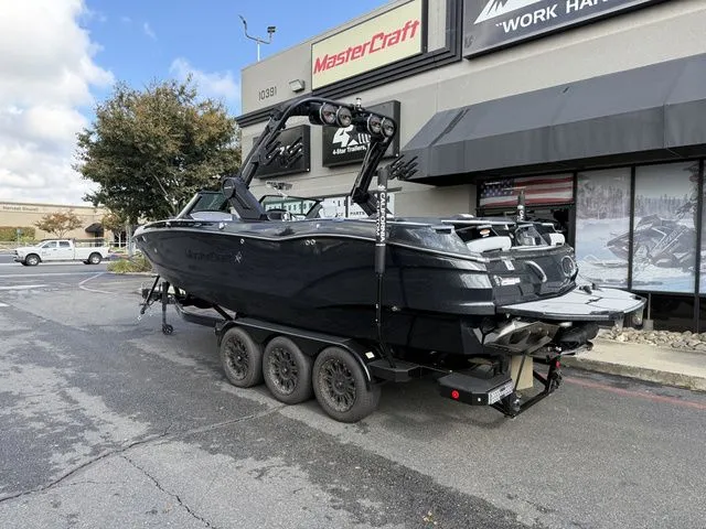 Slide: The Image of MasterCraft X24 2024 - 3