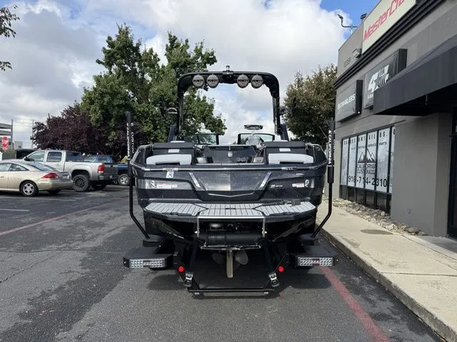 Slide: The Image of MasterCraft X24 2024 - 5