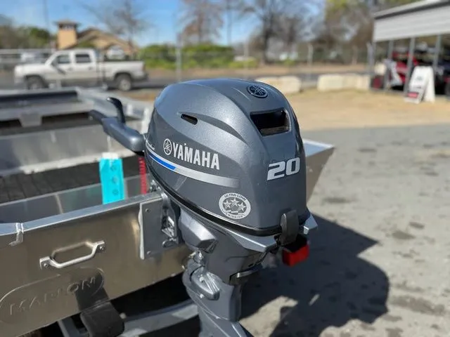 Slide: The Image of Marlon SP14 Jon Boat 2023 - 5