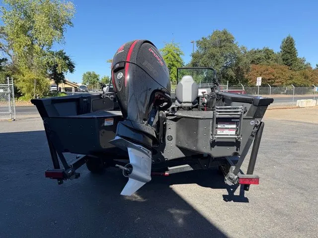 Slide: The Image of Alumacraft Trophy 175X Sport 2025 - 6