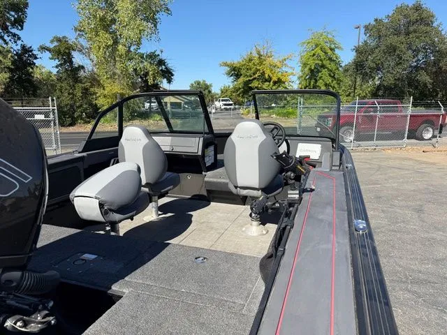 Slide: The Image of Alumacraft Trophy 175X Sport 2025 - 7