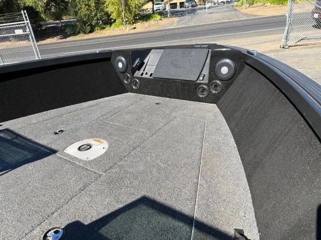 Slide: The Image of Alumacraft Trophy 175X Sport 2025 - 8