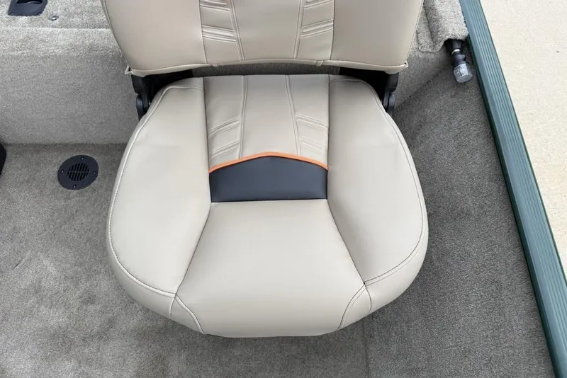 Slide: The Image of Beige seat of 2026 Tracker Bass Tracker Classic Limited boat, featuring sleek design. - 6
