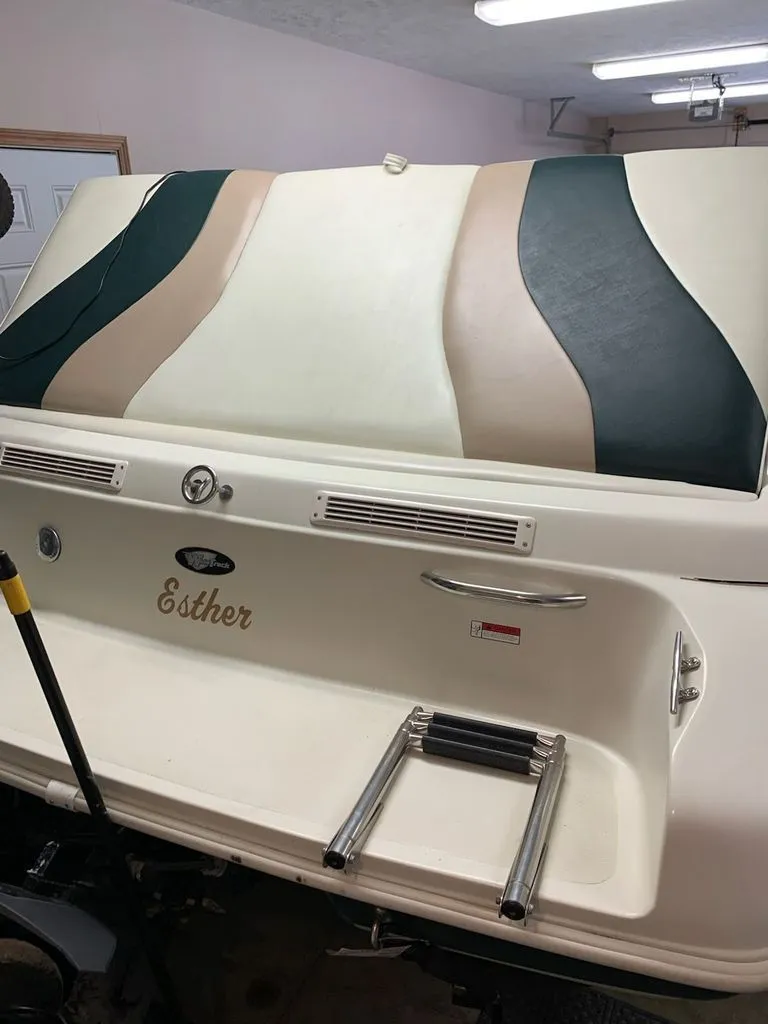 Slide: The Image of Lowe Suncruiser 2004 - 4