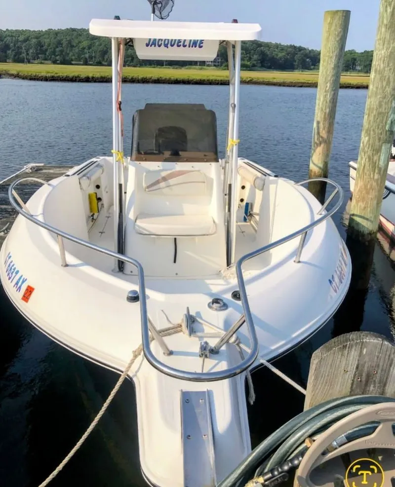 Slide: The Image of Aquasport 2200 Center Console 2000 - 3