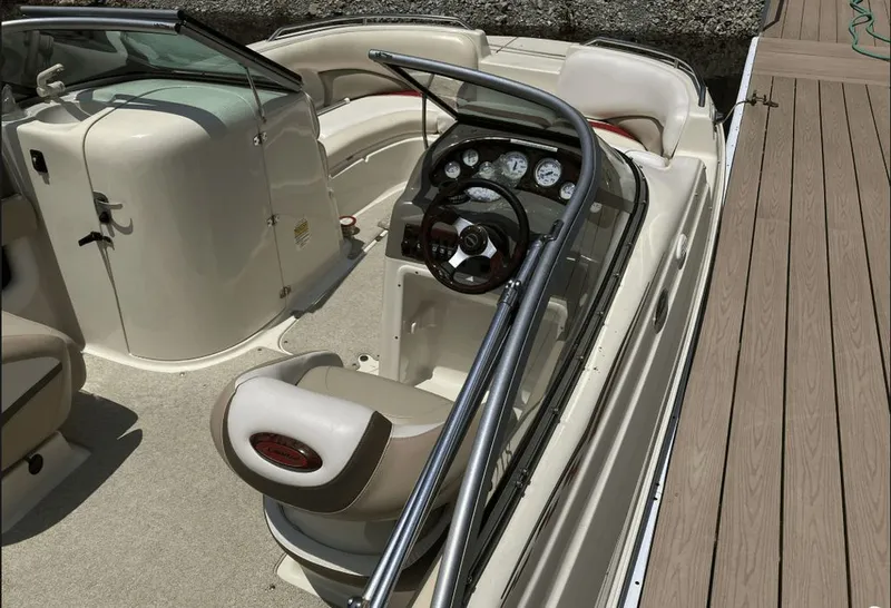 Slide: The Image of Caravelle 218 Deck Boat 2005 - 2