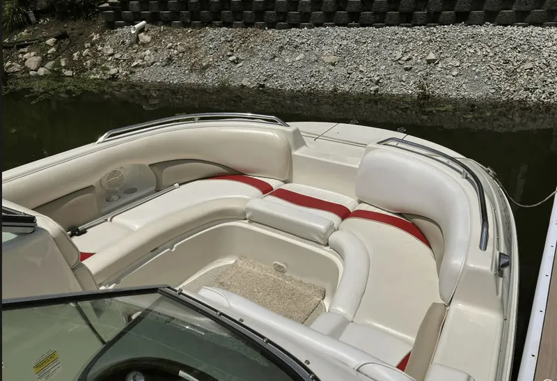 Slide: The Image of Caravelle 218 Deck Boat 2005 - 5