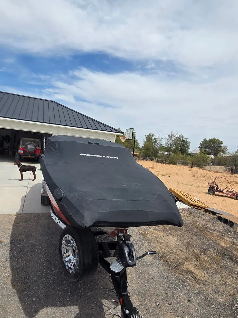 Slide: The Image of MasterCraft X46 2015 - 32