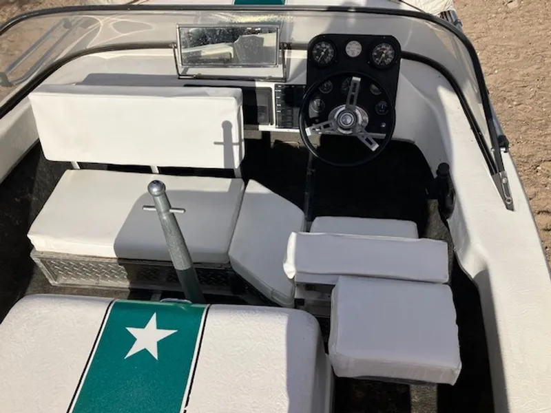 Slide: The Image of MasterCraft Stars & Bars 1976 - 8