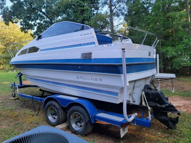 Slide: The Image of Bayliner Ciera 1986 - 3