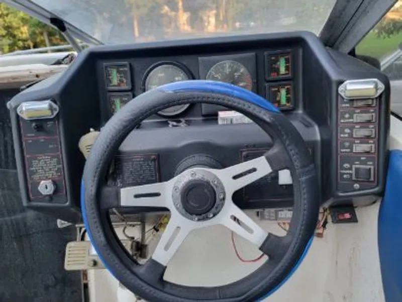 Slide: The Image of Bayliner Ciera 1986 - 5