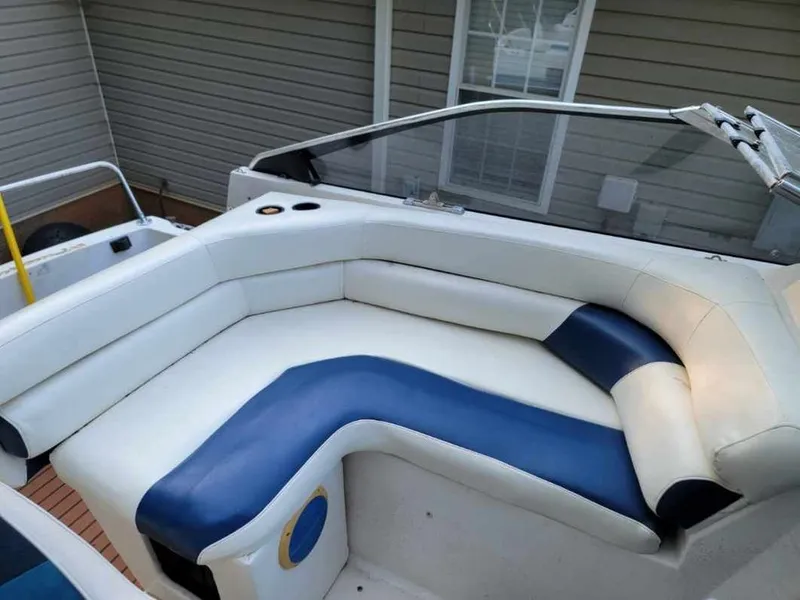 Slide: The Image of Bayliner Ciera 1986 - 9