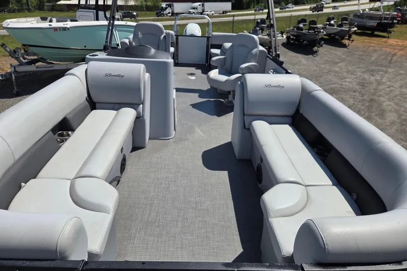 Slide: The Image of 2022 Bentley Pontoons 240 Navigator with spacious seating and modern design. - 14