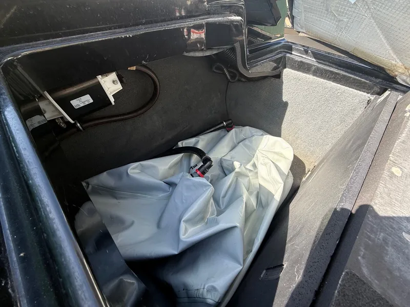 Slide: The Image of MasterCraft X25 2015 - 42