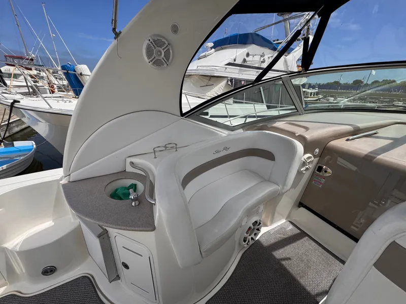 Slide: The Image of Sea Ray Sundancer 320 2005 - 10