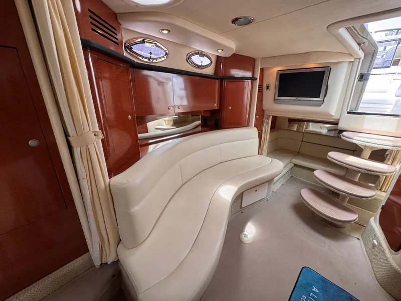 Slide: The Image of Sea Ray Sundancer 320 2005 - 24