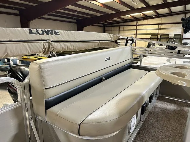 Slide: The Image of Lowe Ultra 160 Cruise 2019 - 4