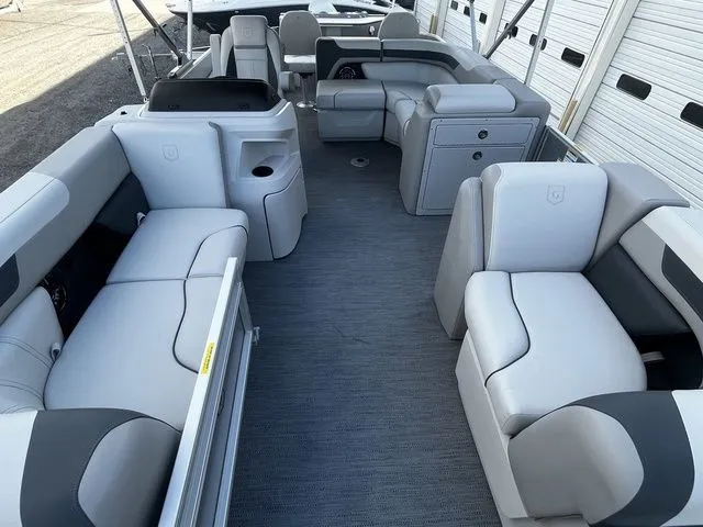 Slide: The Image of Godfrey SW2086 Fish Stern 2026 - 24