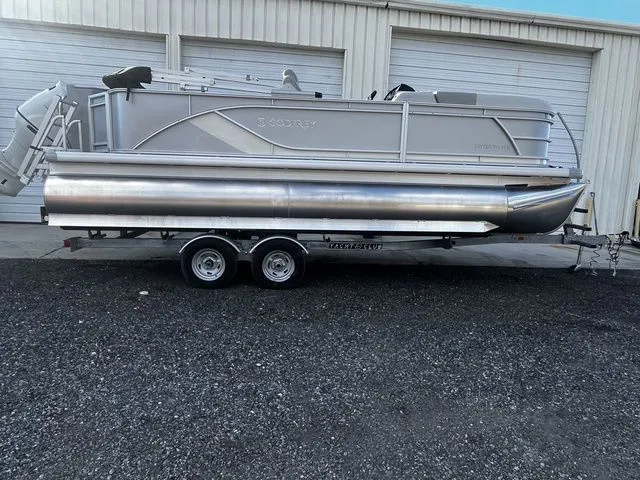 Slide: The Image of Godfrey SW2086 Fish Stern 2026 - 5