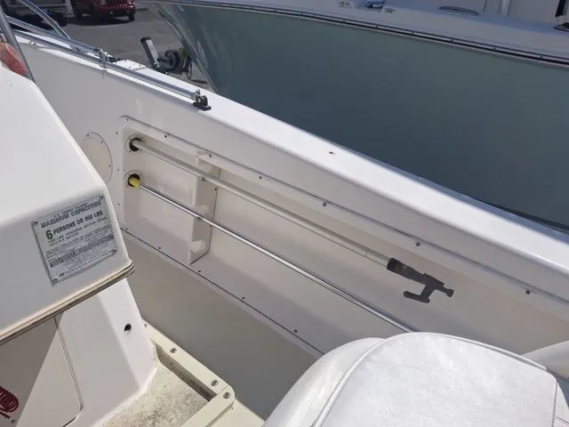 Slide: The Image of Grady-White 17 SPIRIT 1993 - 10